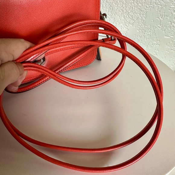 Excellent condition Coach Red Genuine Leather Crossbody Bag - Picture 10 of 11